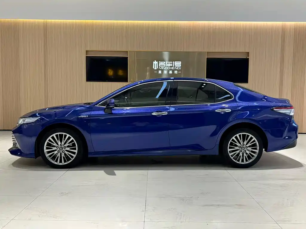 Camry 2019 Shuangqing 2.5HG Deluxe Edition National V купить на сайте DeffCars