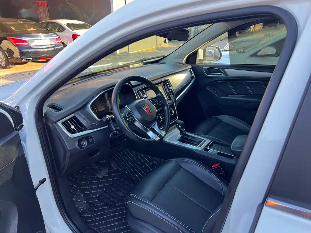 Roewe RX5 2018 20T two-wheel drive automatic flagship version купить на сайте DeffCars