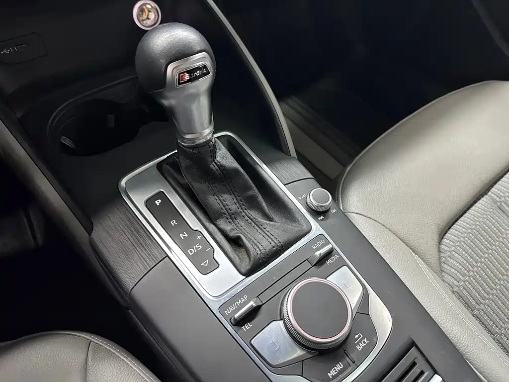 Audi A3 2020 Sportback 35 TFSI Fashion Type National VI купить на сайте DeffCars