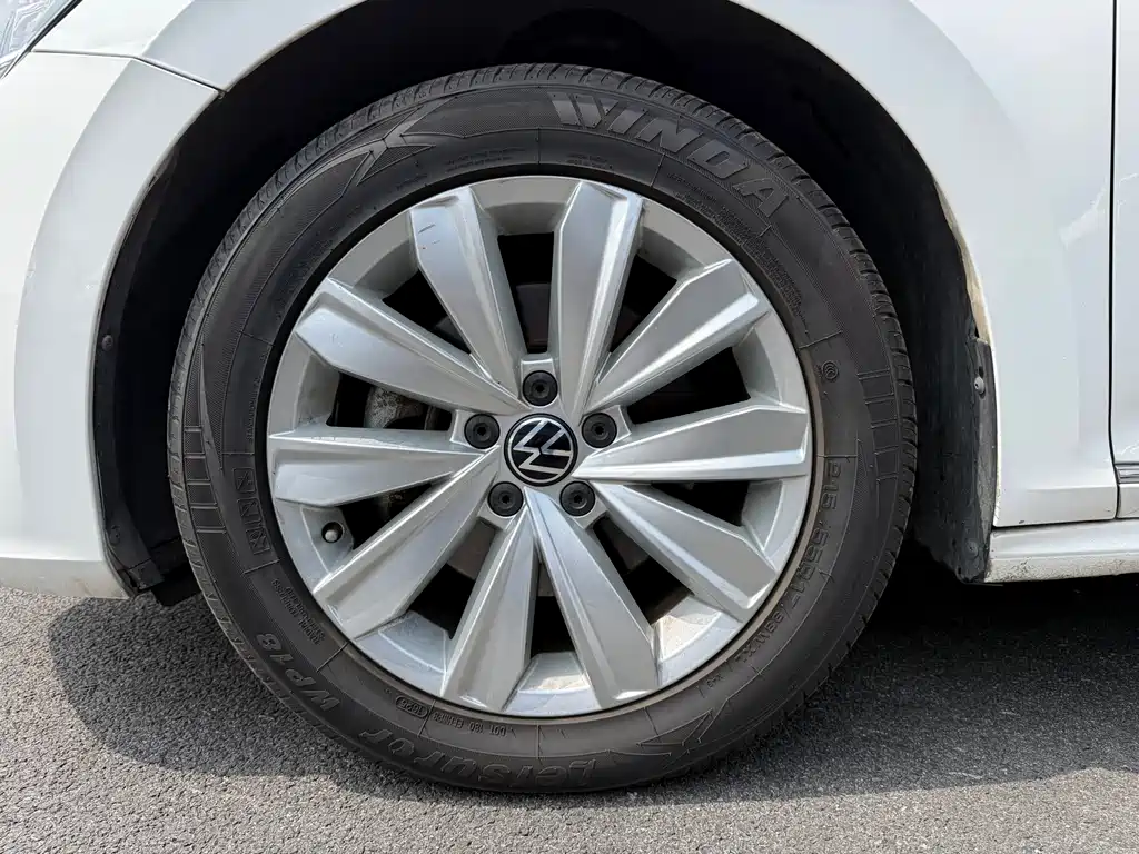 Passat 2020 330TSI Elite Edition National VI купить на сайте DeffCars