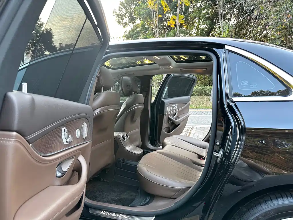 Mercedes-Benz E-Class 2022 E 300 L Luxury Model купить на сайте DeffCars