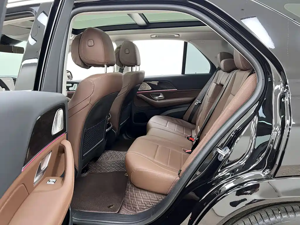 Mercedes-Benz GLE 2026 GLE 350 4MATIC Dynamic купить на сайте DeffCars