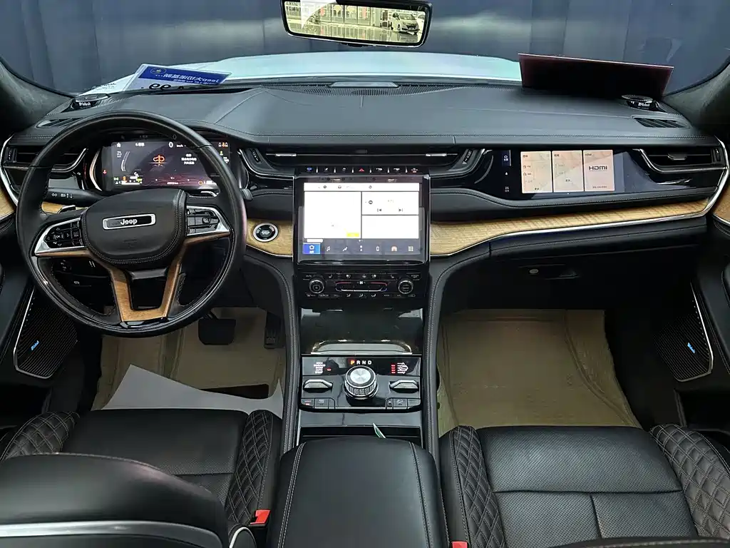 Grand Cherokee 4xe imported 2023 4xe peak version купить на сайте DeffCars