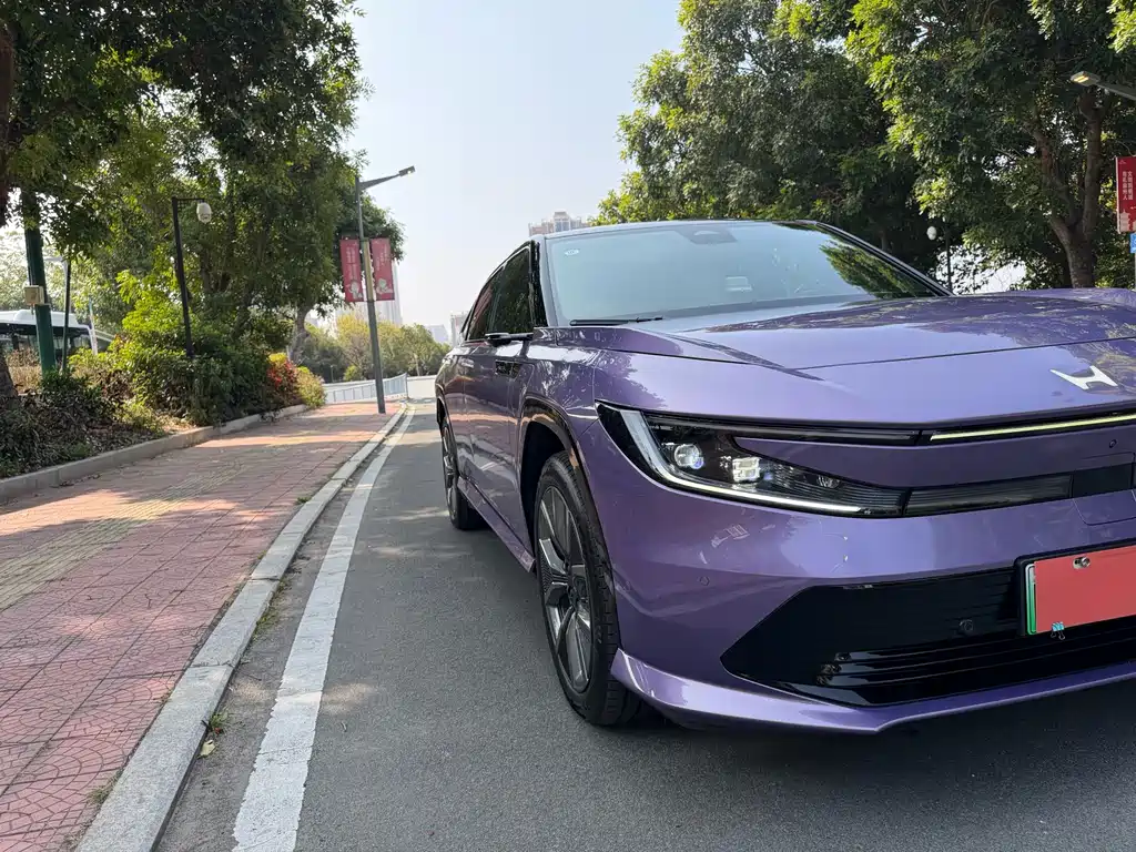 Guangqi Honda P7 2025 four-wheel drive long range Max купить на сайте DeffCars