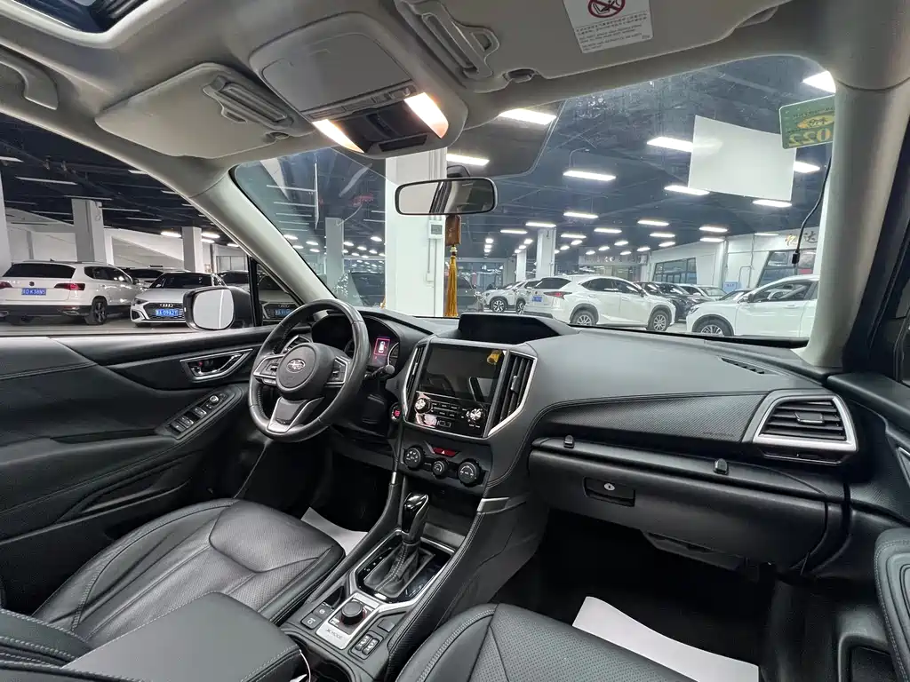 Forester 2020 2.0i Deluxe Edition купить на сайте DeffCars
