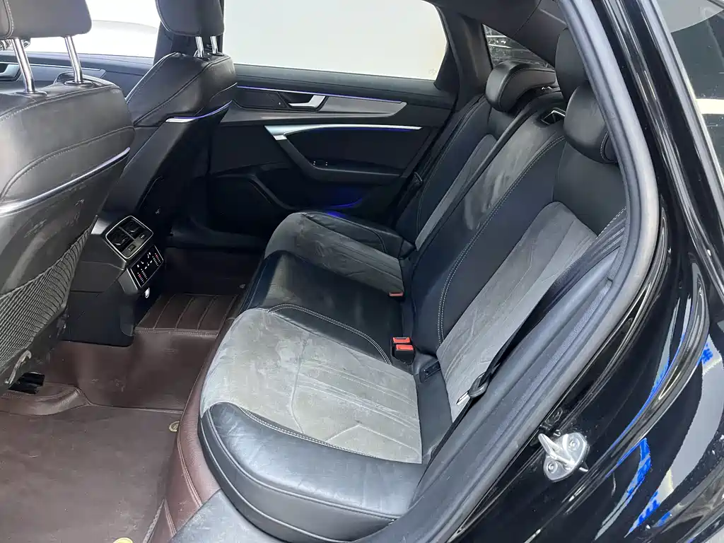 Audi A6L 2021 45 TFSI Premium Dynamic Model купить на сайте DeffCars