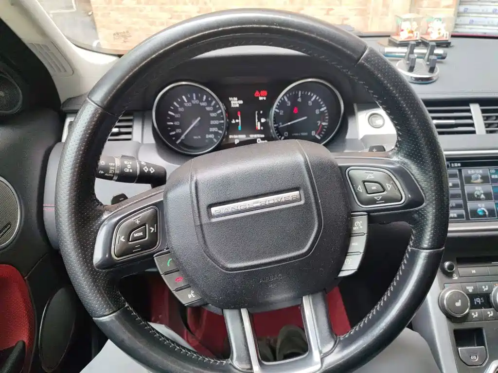 Range Rover Evoque imported 2014 2.0T 5-door dynamic version купить на сайте DeffCars