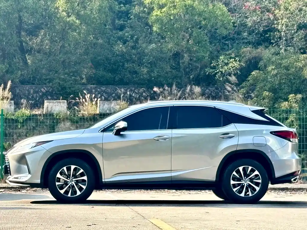 Lexus RX 2020 Modified 300 2WD Comfort Edition купить на сайте DeffCars