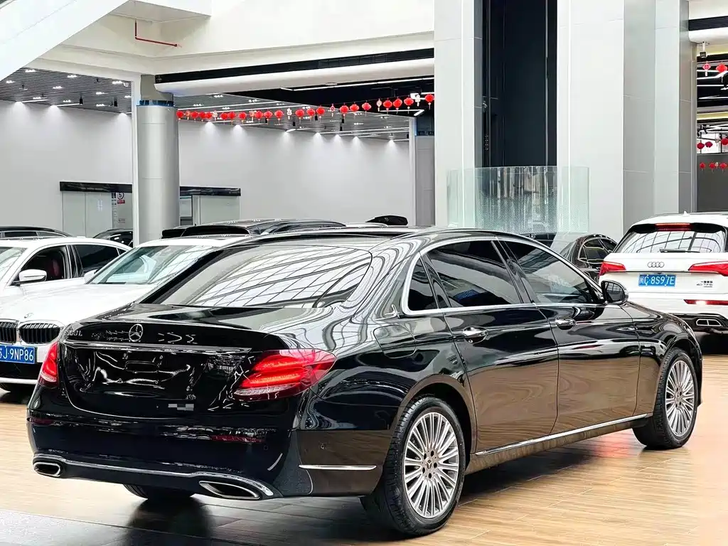 Mercedes-Benz E-Class 2020 Facelift E 300 L Special Edition купить на сайте DeffCars