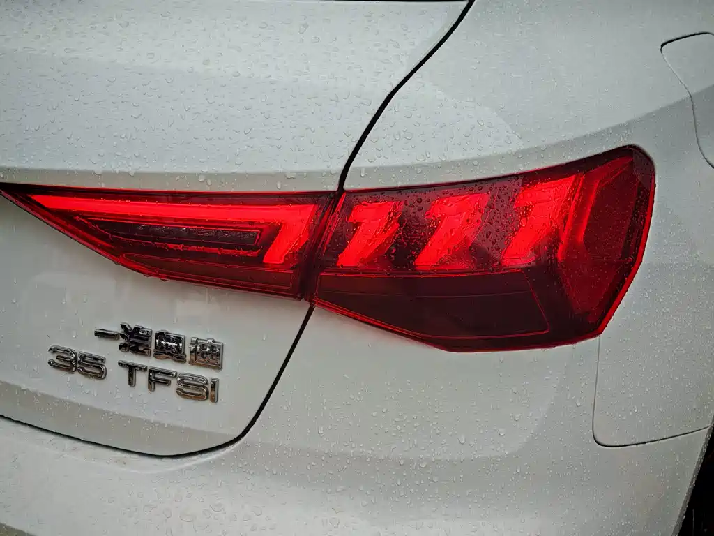 Audi A3 2023 Sportback 35 TFSI stylish and sporty купить на сайте DeffCars