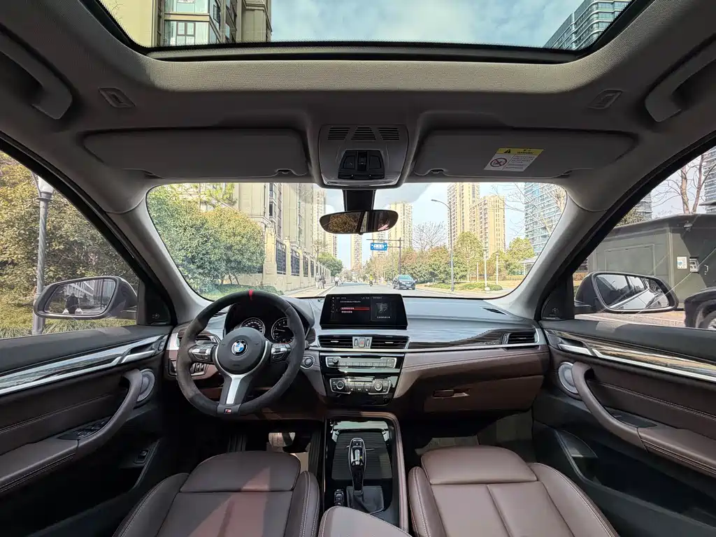 BMW X1 2021 facelift xDrive25Li exclusive model купить на сайте DeffCars