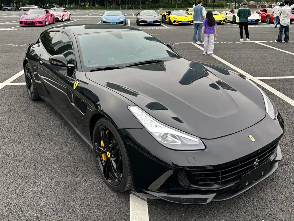 GTC4Lusso 2017 3.9T V8 купить на сайте DeffCars