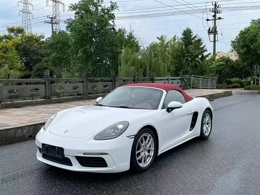 Porsche 718 2018 Boxster 2.0T купить на сайте DeffCars