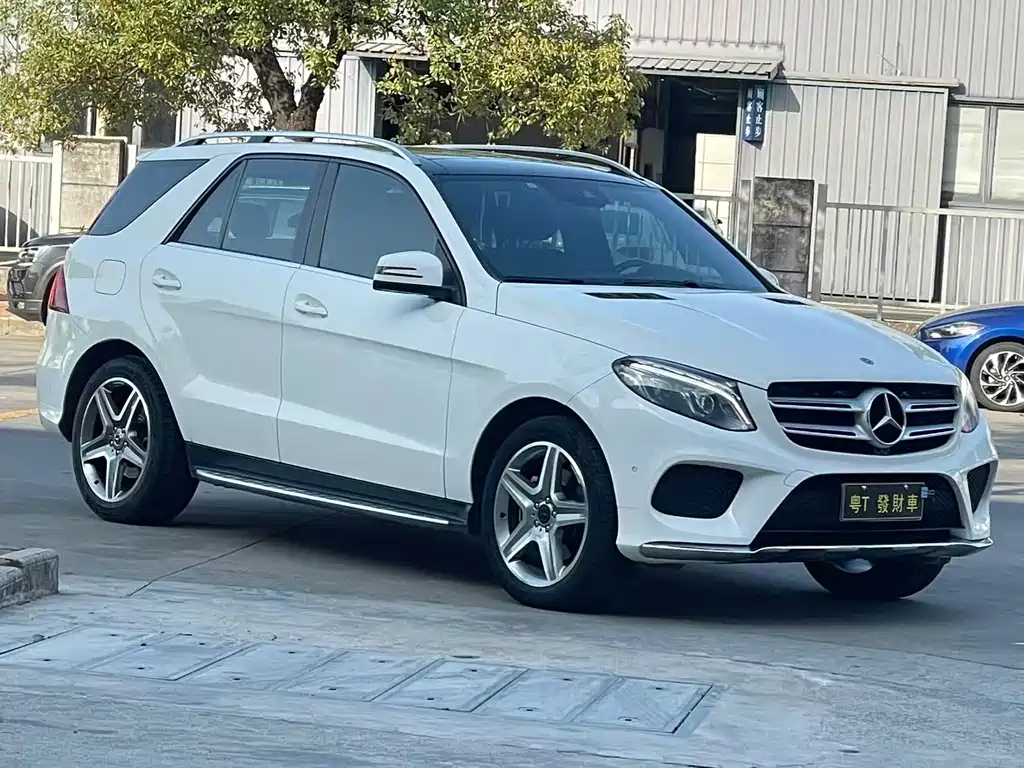 Mercedes-Benz GLE 2016 GLE 400 4MATIC купить на сайте DeffCars