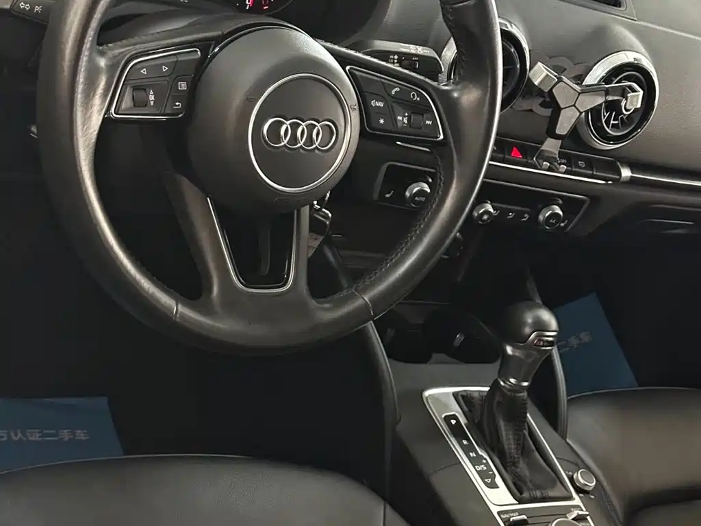 Audi A3 2020 Sportback 35 TFSI Fashion Type National VI купить на сайте DeffCars