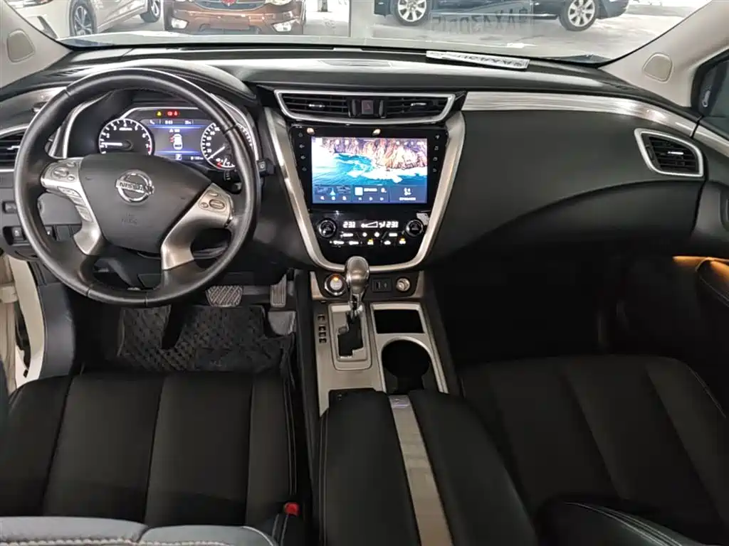 Loulan 2021 2.5L XL 2WD Intelligent Connected Deluxe Edition купить на сайте DeffCars