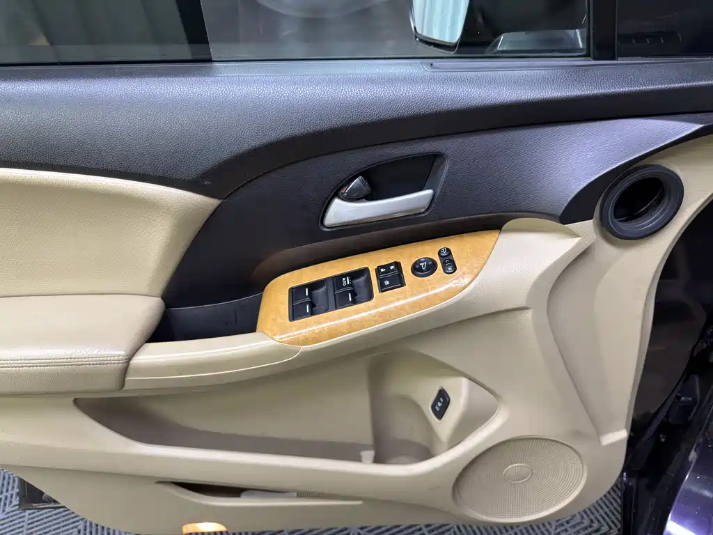 Odyssey 2011 Jinxiu 2.4L Deluxe Edition купить на сайте DeffCars