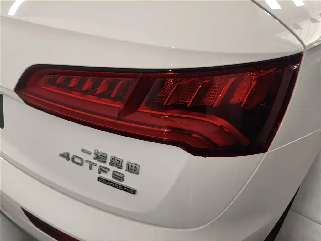 Audi Q5L 2018 40 TFSI Honorable Enterprising Type National VI купить на сайте DeffCars
