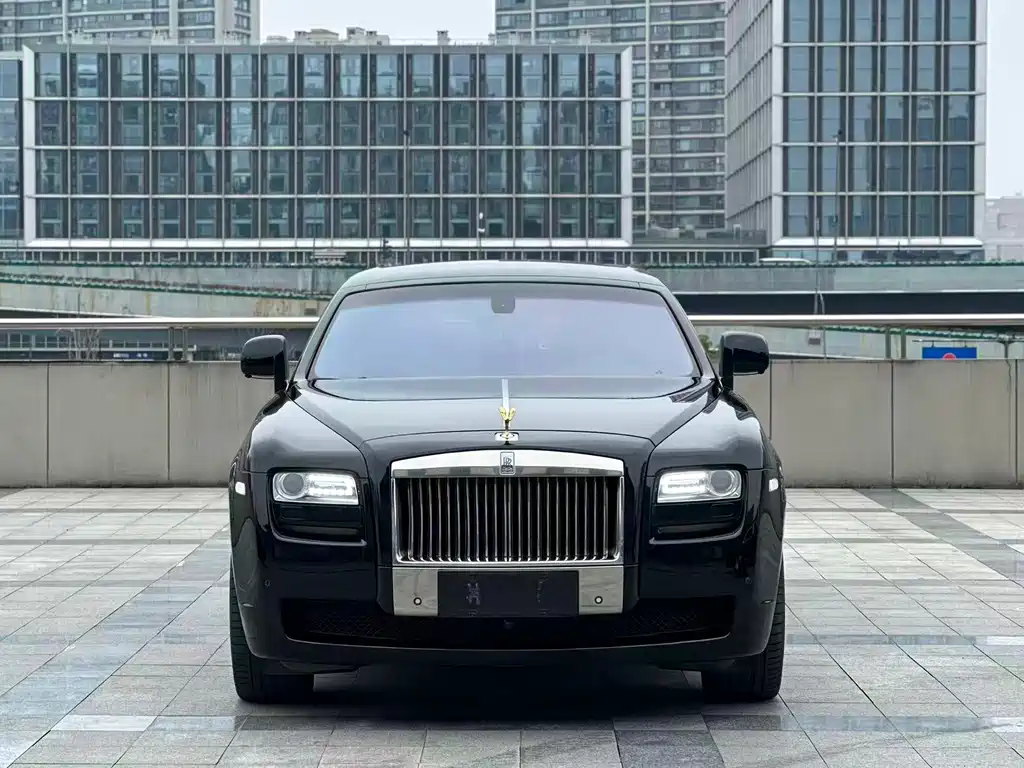 Ghost 2010 6.6T Standard Edition купить на сайте DeffCars