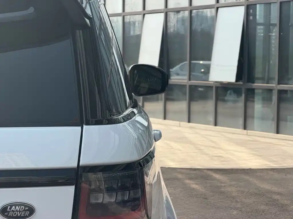 Range Rover Sport 2020 3.0 L6 HSE DYNAMIC купить на сайте DeffCars