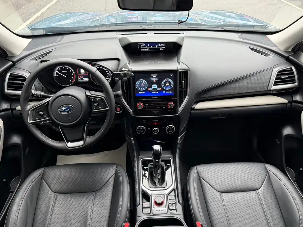 Forester 2022 2.0i AWD Deluxe Edition EyeSight купить на сайте DeffCars