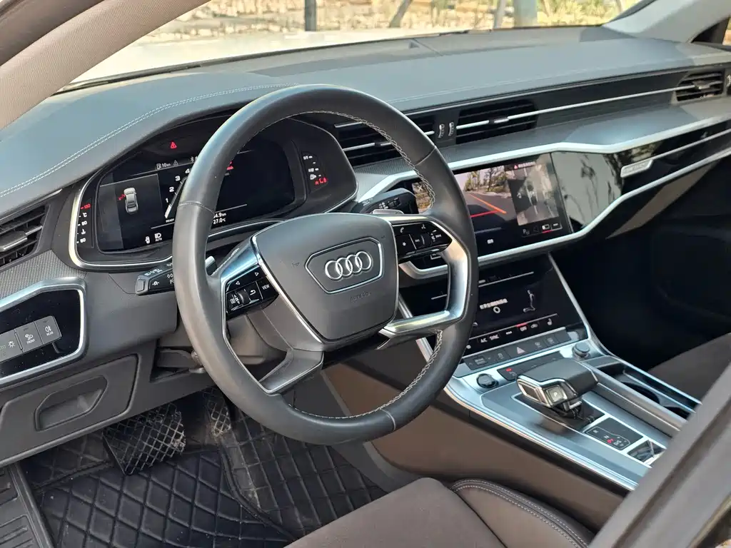 Audi A7L 2024 45TFSI quattro S-line vision type liquid crystal package купить на сайте DeffCars