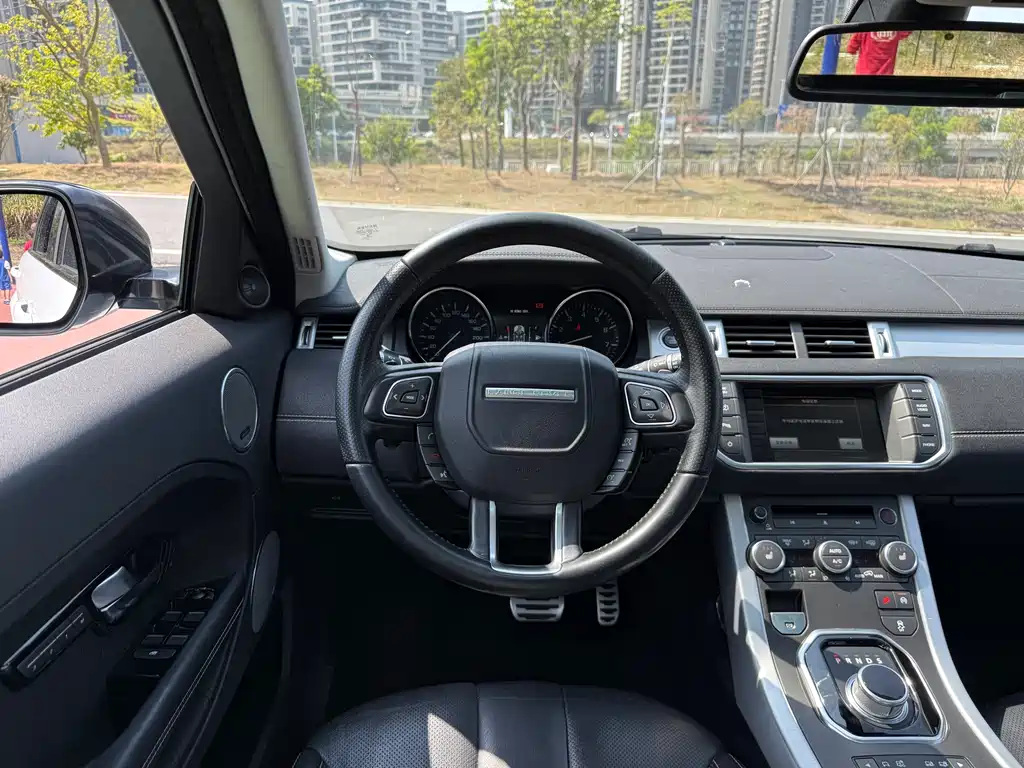 Range Rover Evoque imported 2015 2.0T 5-door dynamic version купить на сайте DeffCars