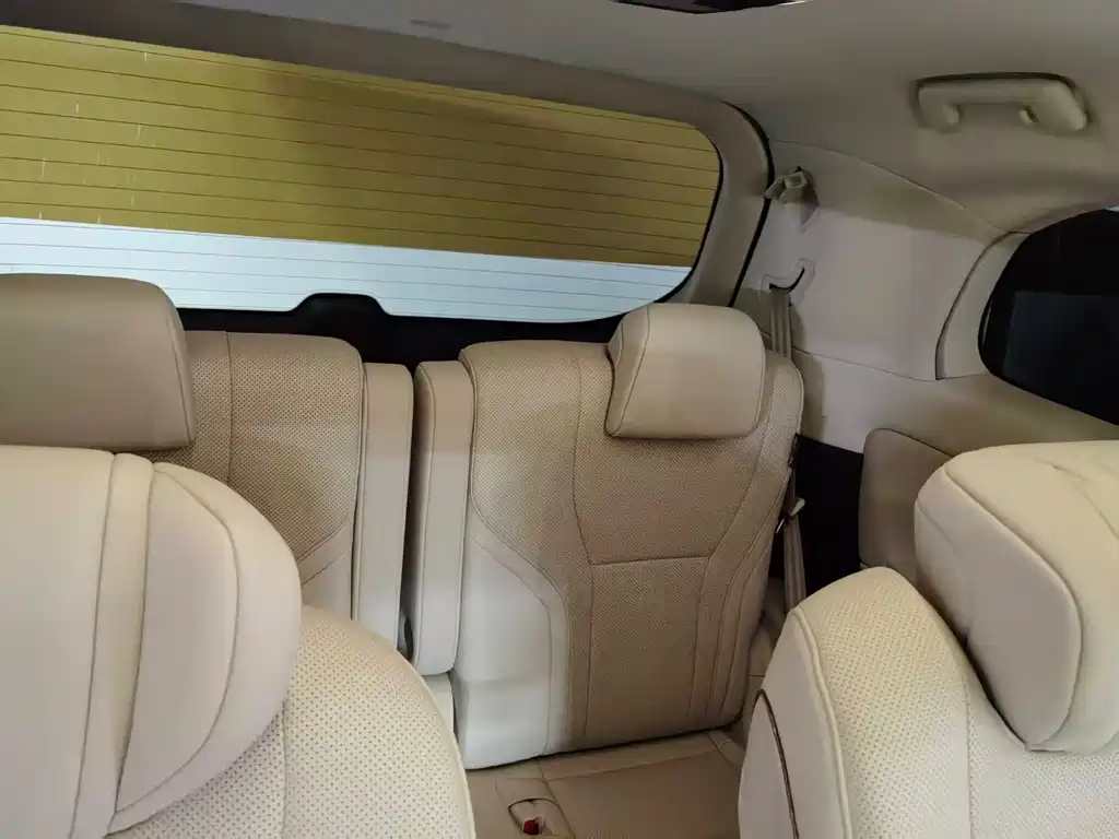 Lexus LM 2025 500h six-seater premium version купить на сайте DeffCars
