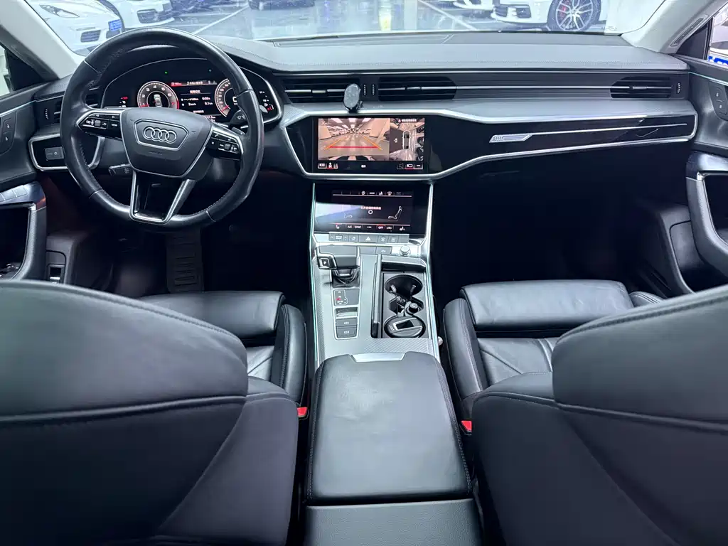 Audi A7 2021 45 TFSI Premium Selection купить на сайте DeffCars