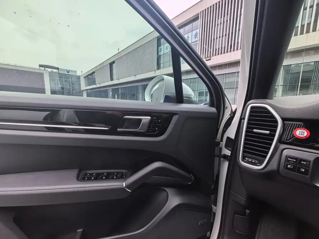 Cayenne 2018 Cayenne 3.0T купить на сайте DeffCars