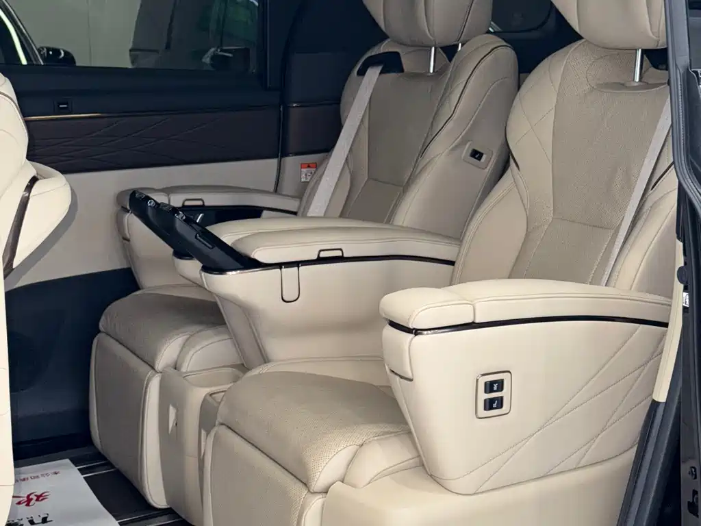 Wilfa 2024 Crown Dual Engine 2.5L Supreme Executive Edition купить на сайте DeffCars