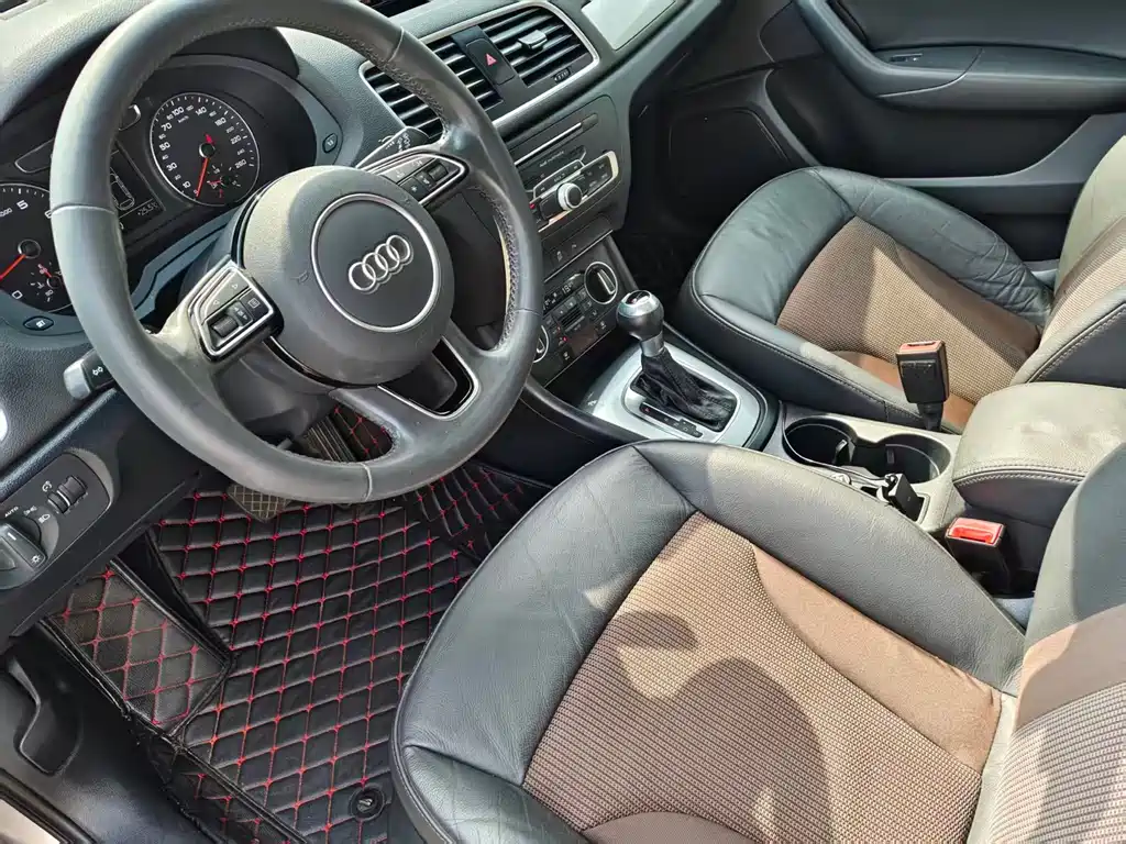 Audi Q3 2018 30th Anniversary Model 30 TFSI Fashion Model купить на сайте DeffCars