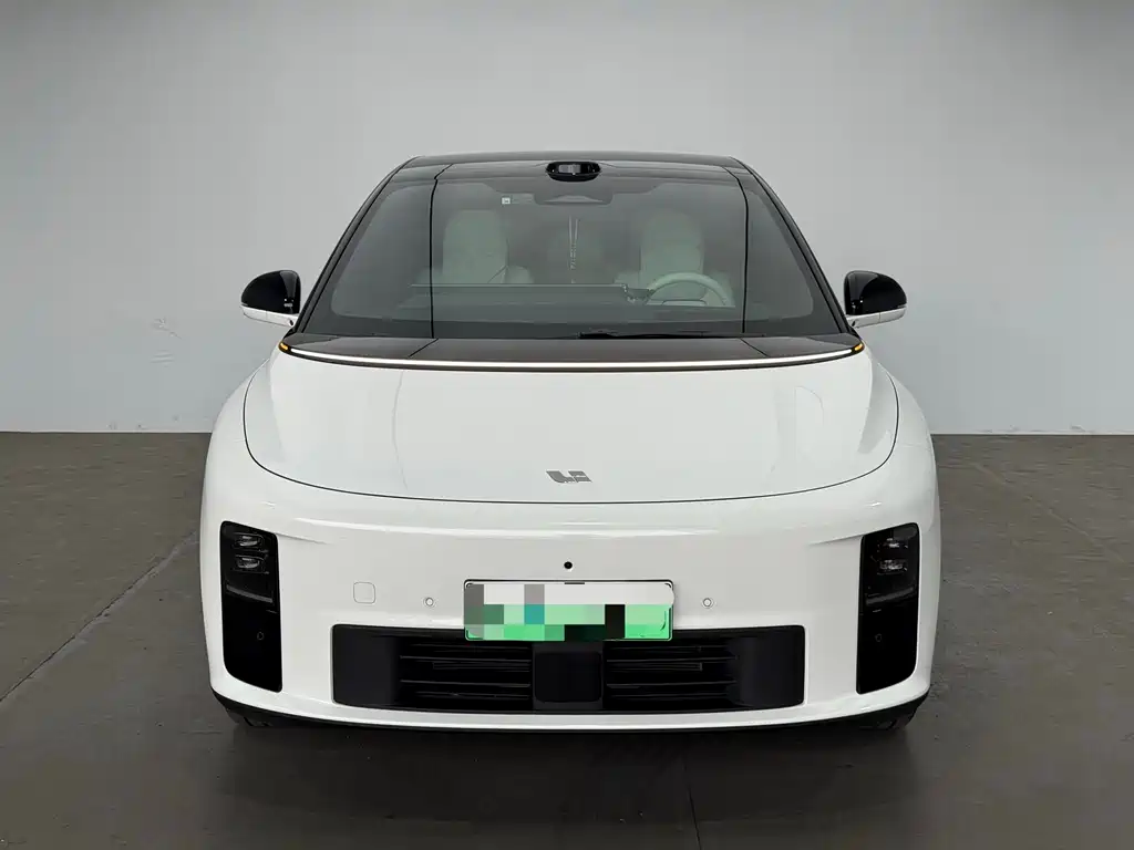 Ideal i6 2025 four-wheel drive standard version купить на сайте DeffCars