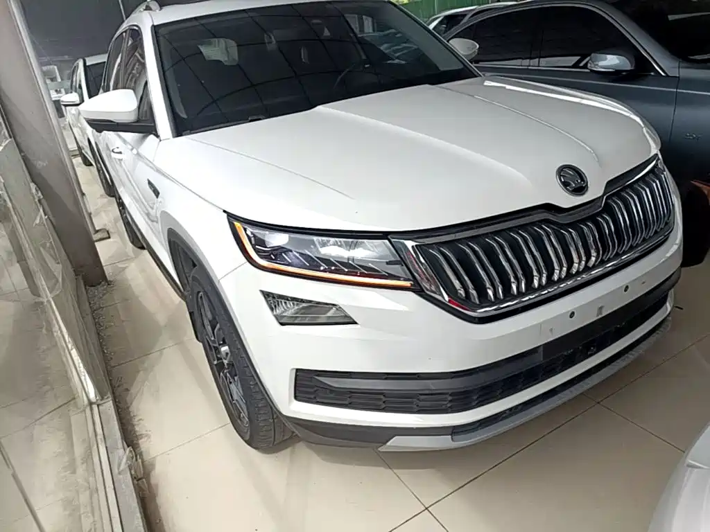 Kodiak 2018 facelift TSI330 7-seat two-wheel drive luxury technology version купить на сайте DeffCars