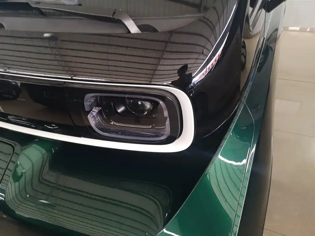 Baojun KiWi EV 2022 Artist’s Light Edition Lithium Iron Phosphate купить на сайте DeffCars
