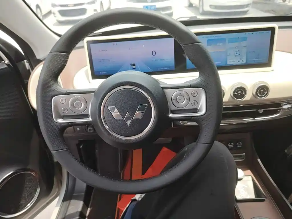 Wuling Bingo 2024 model 333km Lingxi Internet model купить на сайте DeffCars
