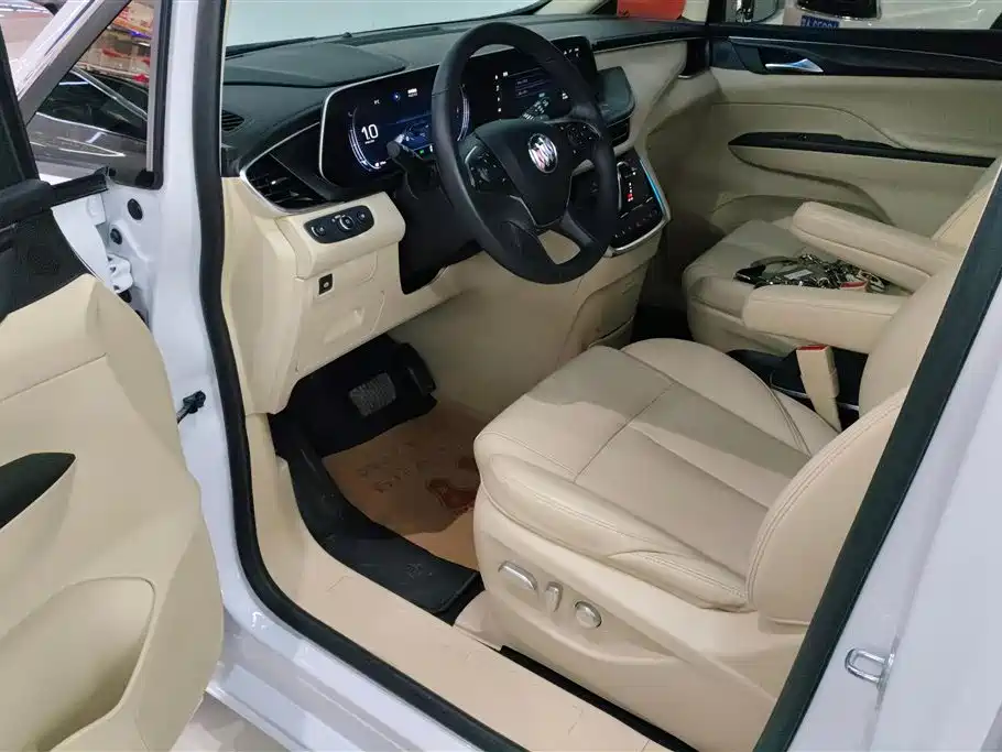 Buick GL8 2023 ES Lu Zun Exclusive Model купить на сайте DeffCars