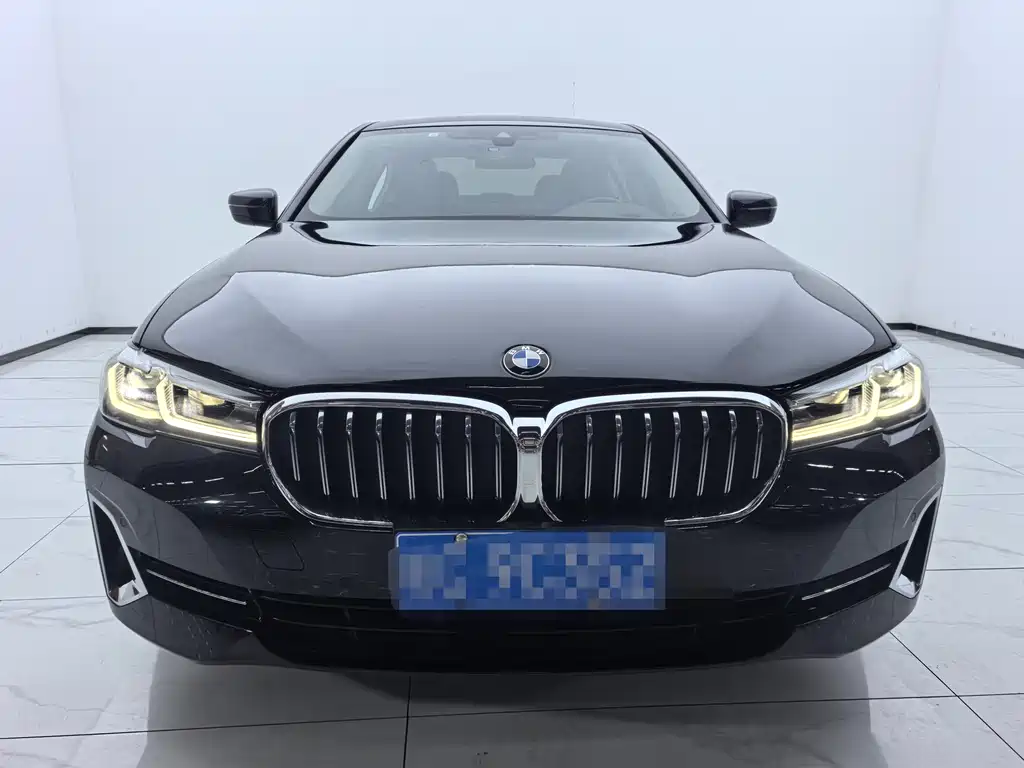 BMW 5 Series 2022 facelift 530Li leading model luxury package купить на сайте DeffCars