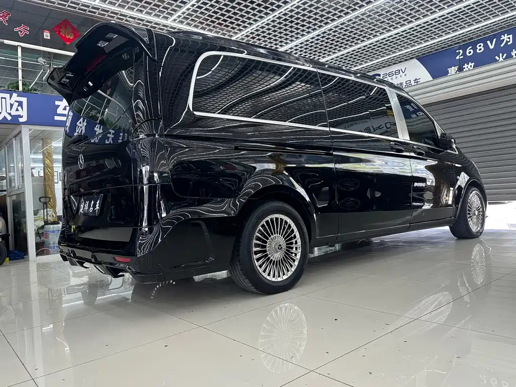VITO 2023款 2.0T 商务版 7座 купить на сайте DeffCars