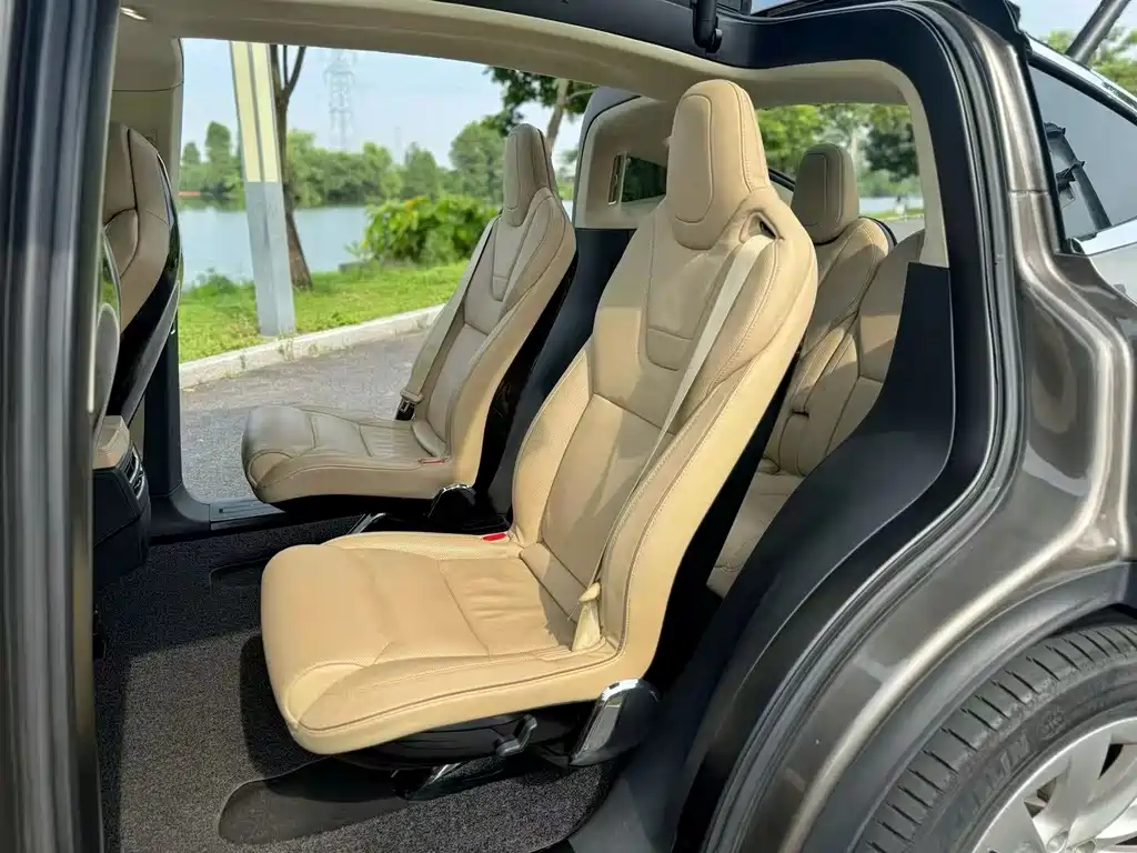 Model X 2016 Model X 90D купить на сайте DeffCars