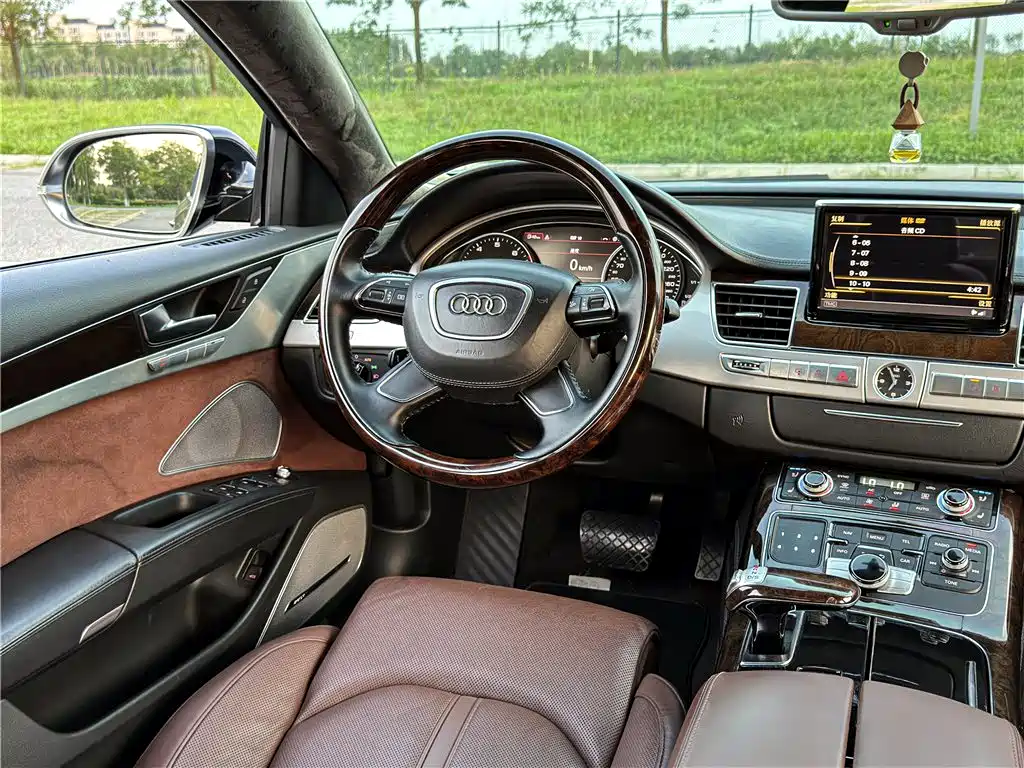Audi A8 2013 A8L 50 TFSI quattro premium model купить на сайте DeffCars