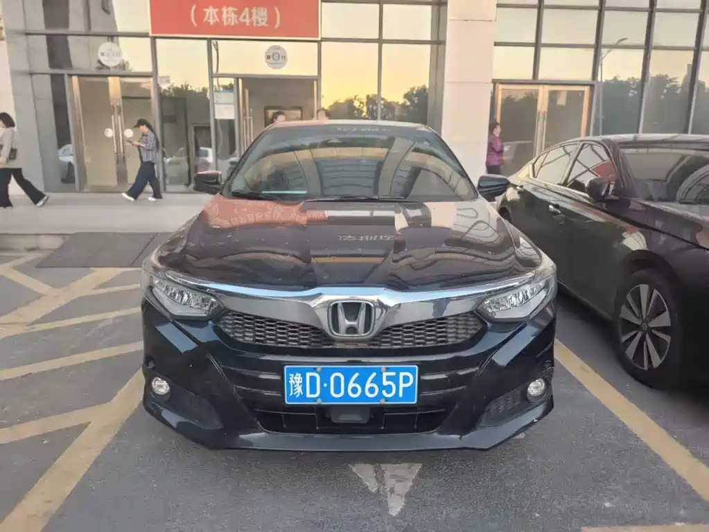 Lingpai 2019 180Turbo CVT Leading Edition National VI купить на сайте DeffCars