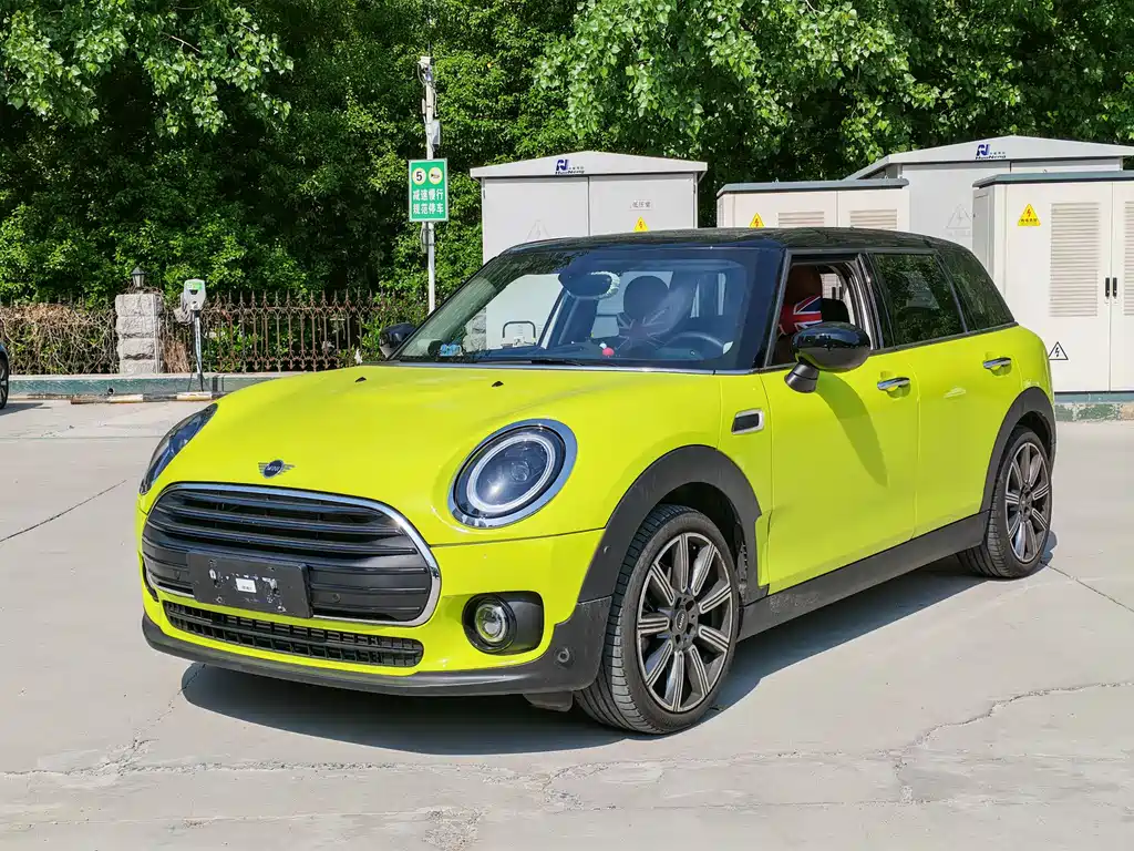 MINI CLUBMAN 2023 facelift 1.5T COOPER connoisseur купить на сайте DeffCars
