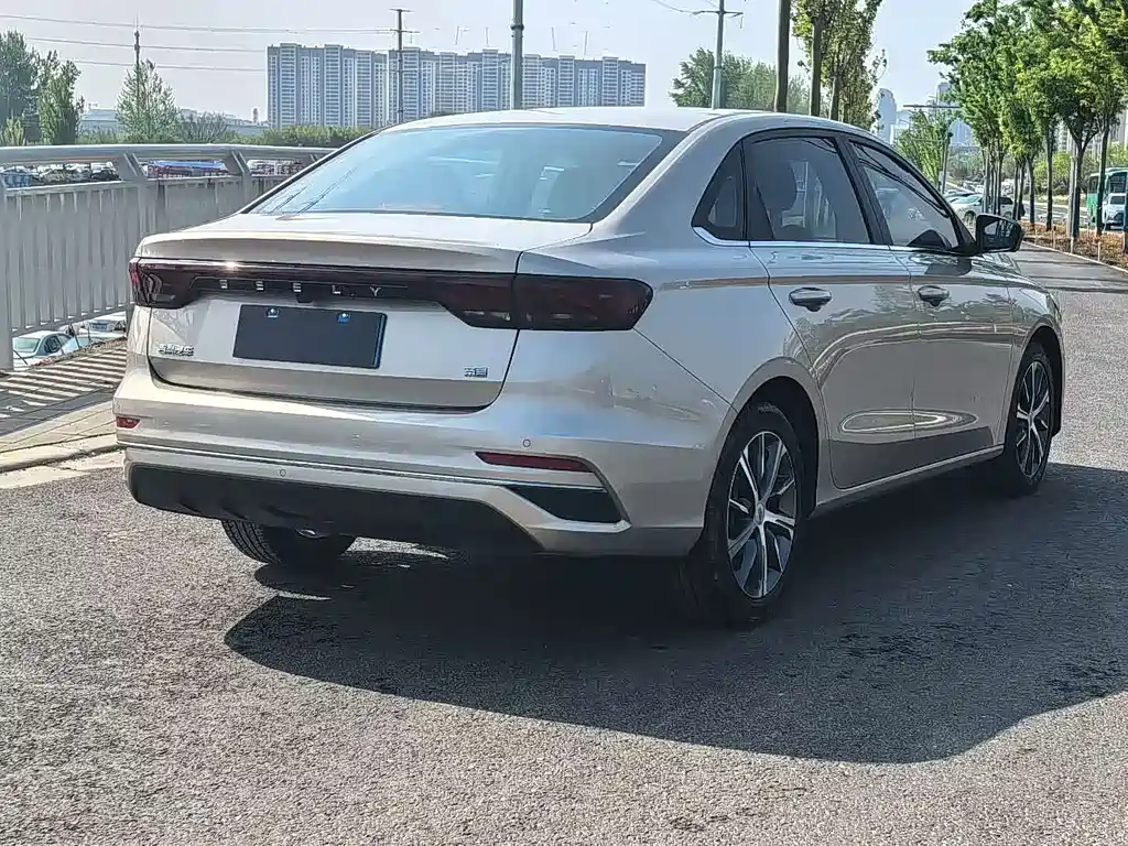 Emgrand 2022 4th generation 1.5L CVT flagship model купить на сайте DeffCars