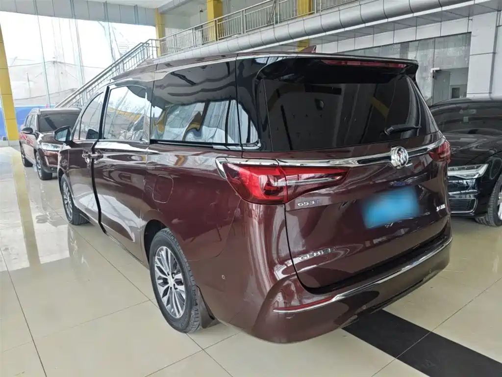 Buick GL8 2022 ES Lu Zun 653T Exclusive Type купить на сайте DeffCars