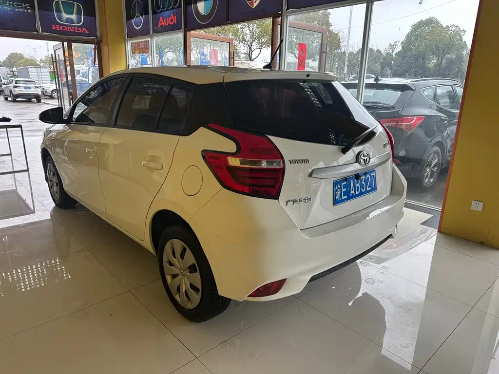 YARiS L 2018 1.5E CVT Champion Limited Edition купить на сайте DeffCars