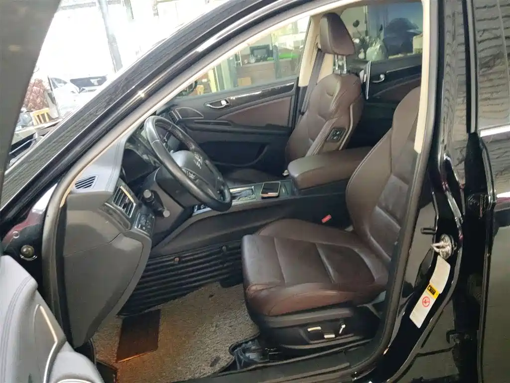Hongqi H7 2018 2.0T Elite Edition купить на сайте DeffCars