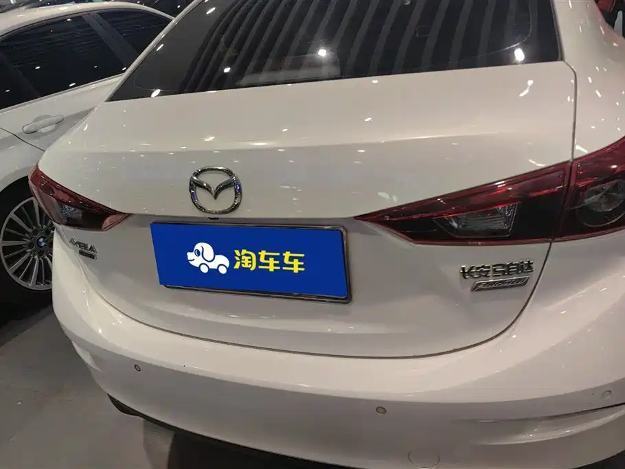 Mazda3 Angkesela 2016 sedan 1.5L automatic luxury model купить на сайте DeffCars