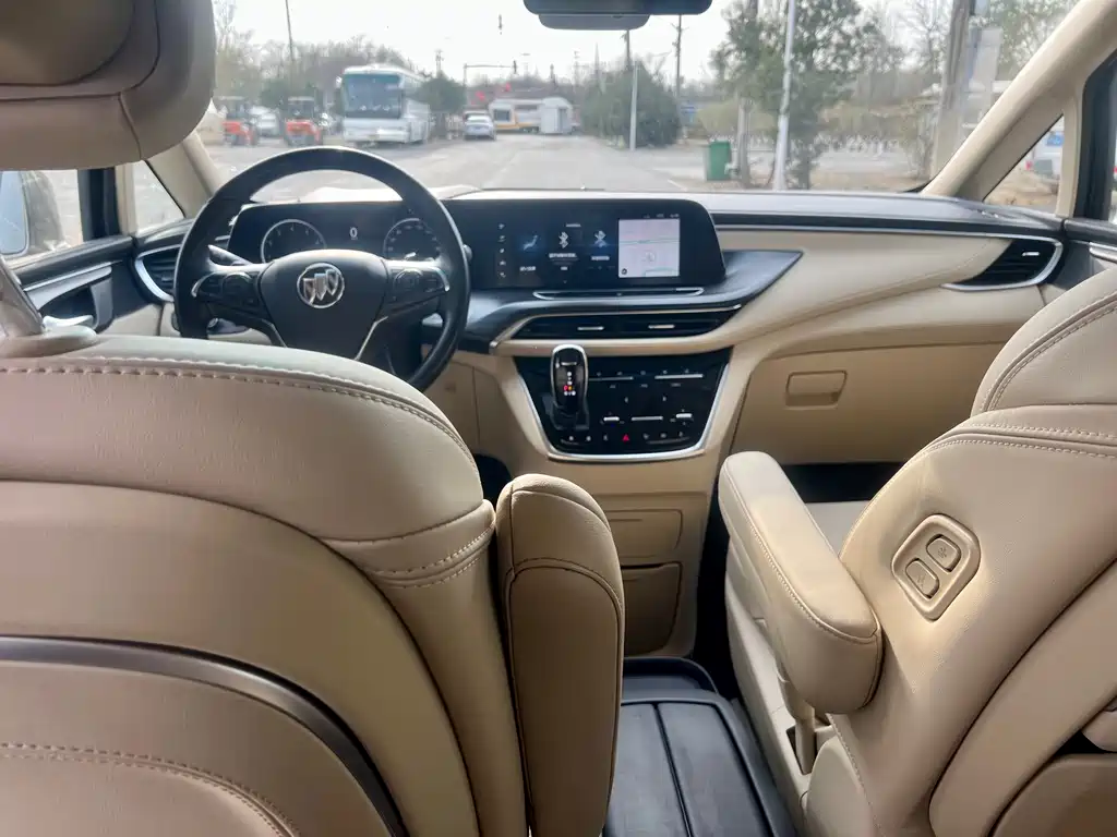 Buick GL8 2023 ES Lu Zun Exclusive Model купить на сайте DeffCars