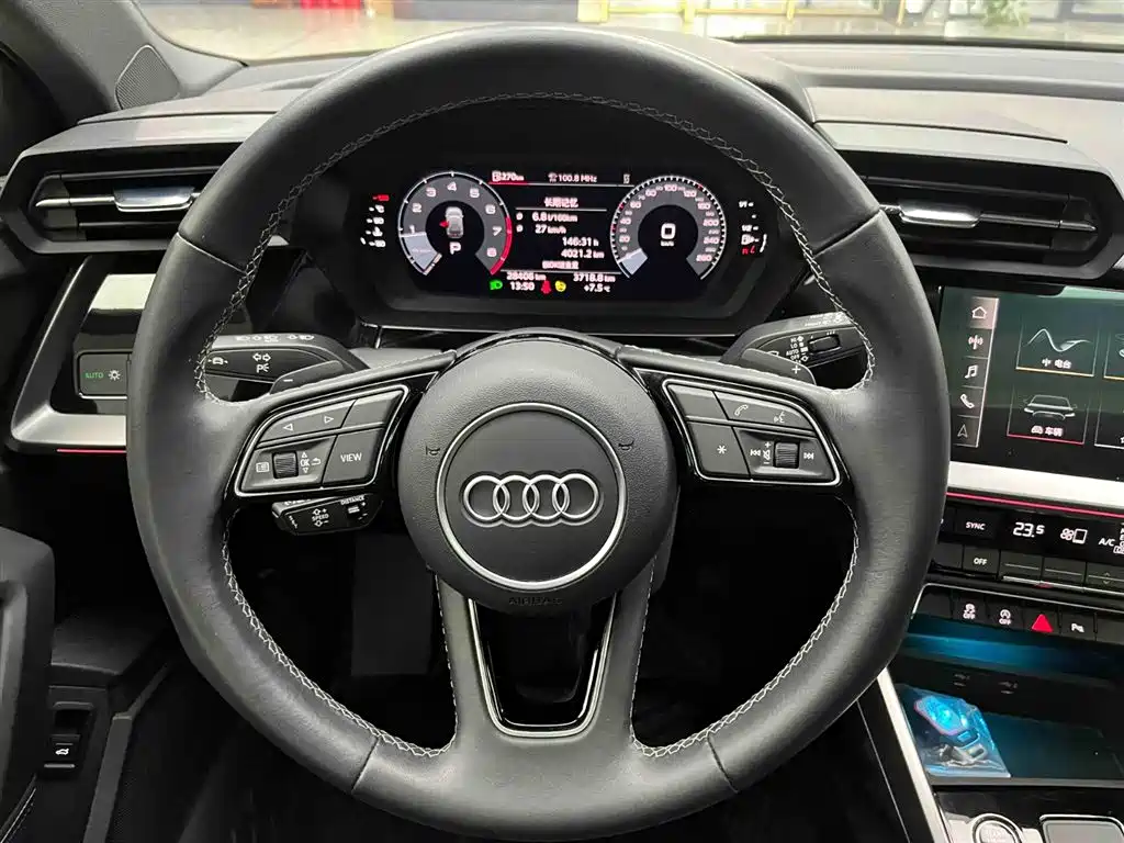Audi A3 2023 facelift Sportback 35 TFSI stylish and sporty купить на сайте DeffCars